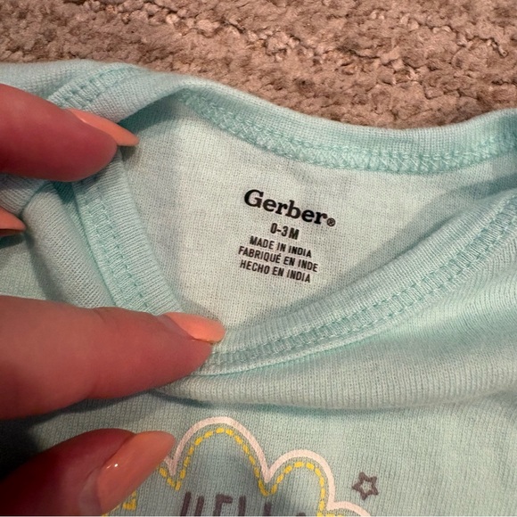 Gerber, Old Navy, Child of Mine Baby 0-3 Month Onesie 8 Piece Lot - Picture 9 of 9